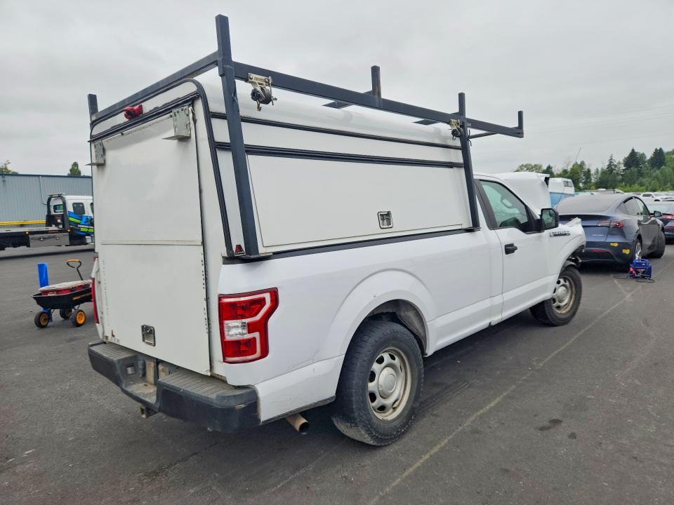 Photo 3 from auction – 2019 FORD F150 with VIN 1FTMF1CBXKKE66111