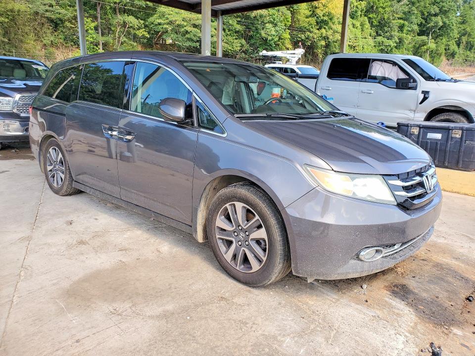 Photo 4 from auction – 2015 HONDA ODYSSEY with VIN 5FNRL5H91FB014353