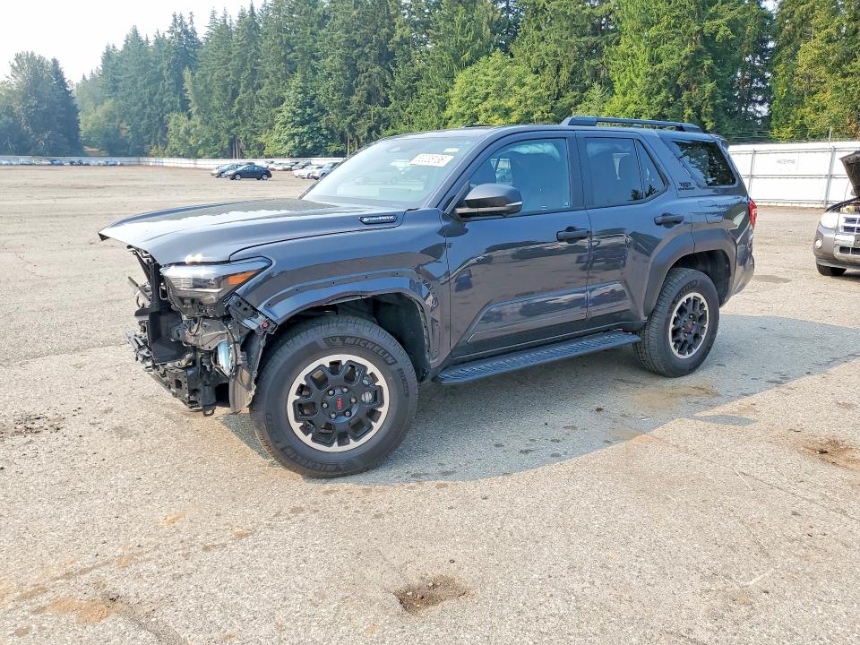 TOYOTA 4RUNNER 2025 with VIN JTEVB5BR4S5010539 - Photo from auction