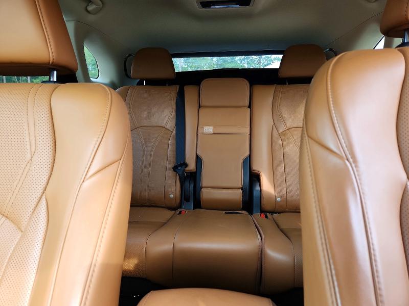 Photo 10 from auction – 2022 LEXUS RX with VIN 2T2JGMDA8NC079419