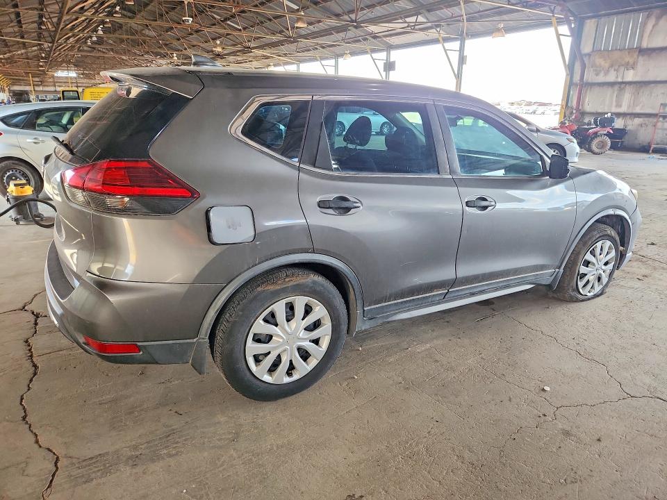 Photo 3 from auction – 2017 NISSAN ROGUE with VIN JN8AT2MT9HW134532