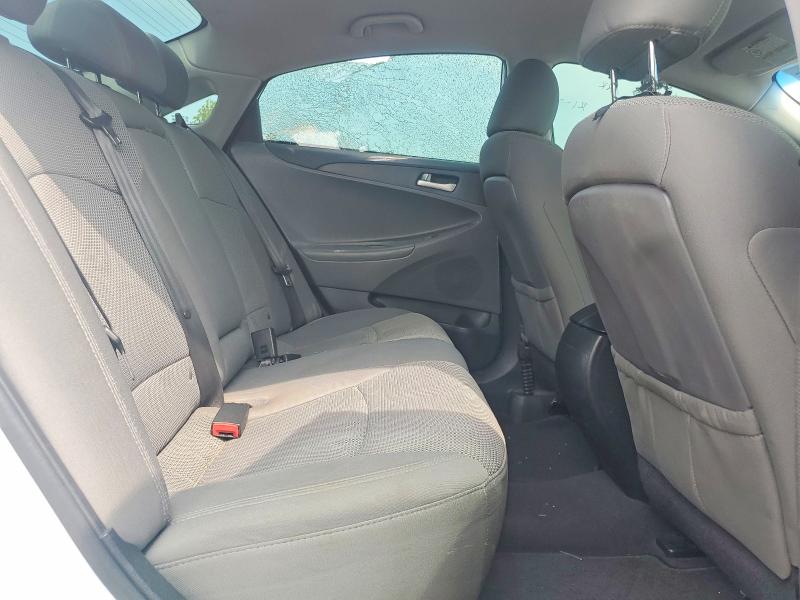 Photo 10 from auction – 2013 HYUNDAI SONATA with VIN 5NPEB4AC1DH604276