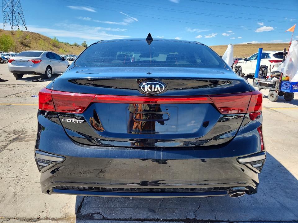 Photo 6 from auction – 2021 KIA FORTE with VIN 3KPF24AD2ME324481