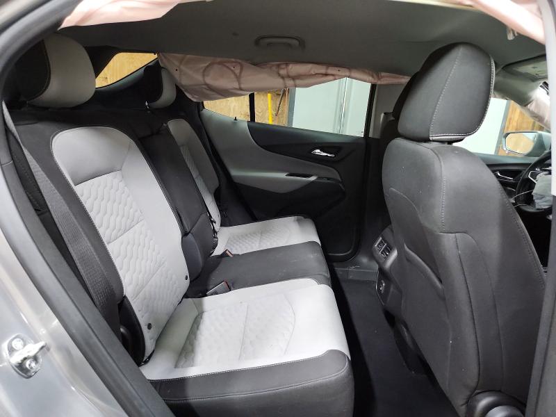 Photo 11 from auction – 2019 CHEVROLET EQUINOX with VIN 3GNAXUEV2KS572878