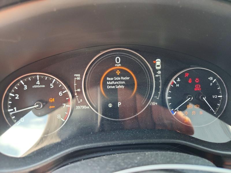 Photo 9 from auction – 2021 MAZDA 3 with VIN JM1BPABL5M1318956