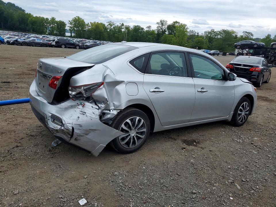 Photo 3 from auction – 2017 NISSAN SENTRA with VIN 3N1AB7AP3HY293335