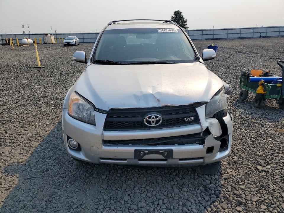 Photo 5 from auction – 2011 TOYOTA RAV4 with VIN JTMRK4DV2B5106292