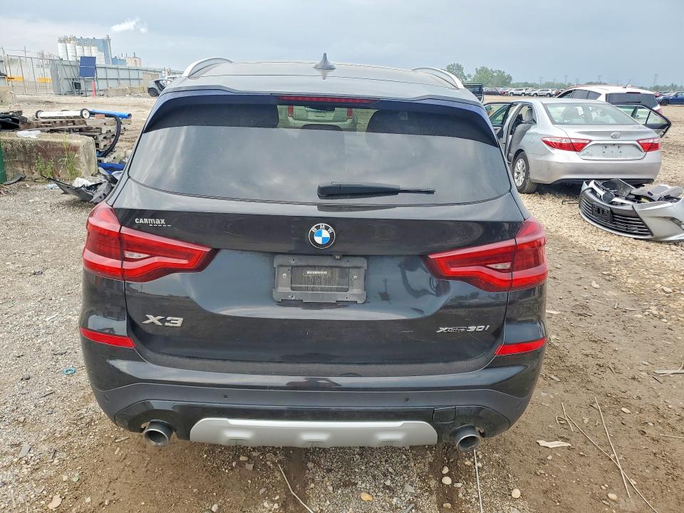 Снимка 6 от търг – 2020 BMW X3 с VIN 5UXTY5C02L9B33844