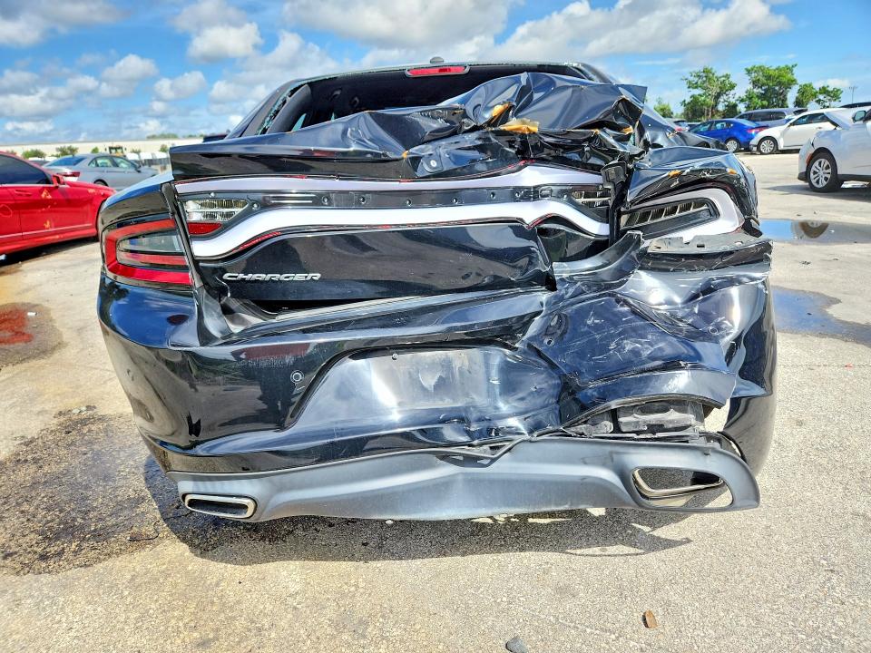 Photo 6 from auction – 2019 DODGE CHARGER with VIN 2C3CDXBG3KH546797