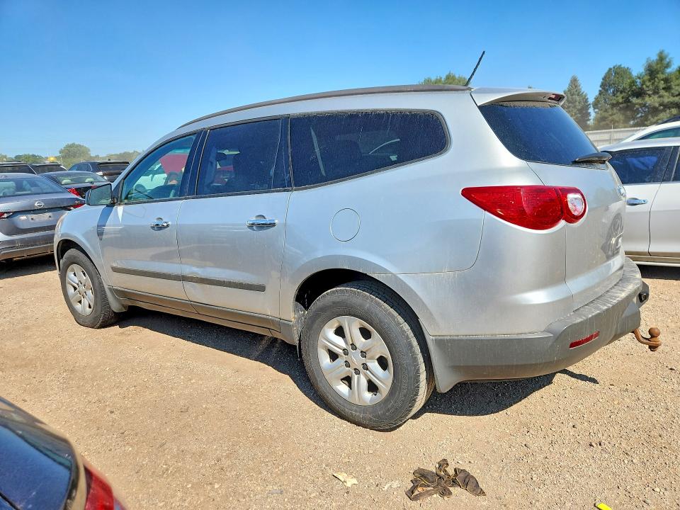 Photo 2 from auction – 2012 CHEVROLET TRAVERSE with VIN 1GNKRFEDXCJ418715