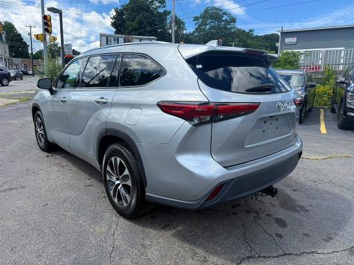 Photo 2 from auction – 2020 TOYOTA HIGHLANDER with VIN 5TDGZRAH2LS502152