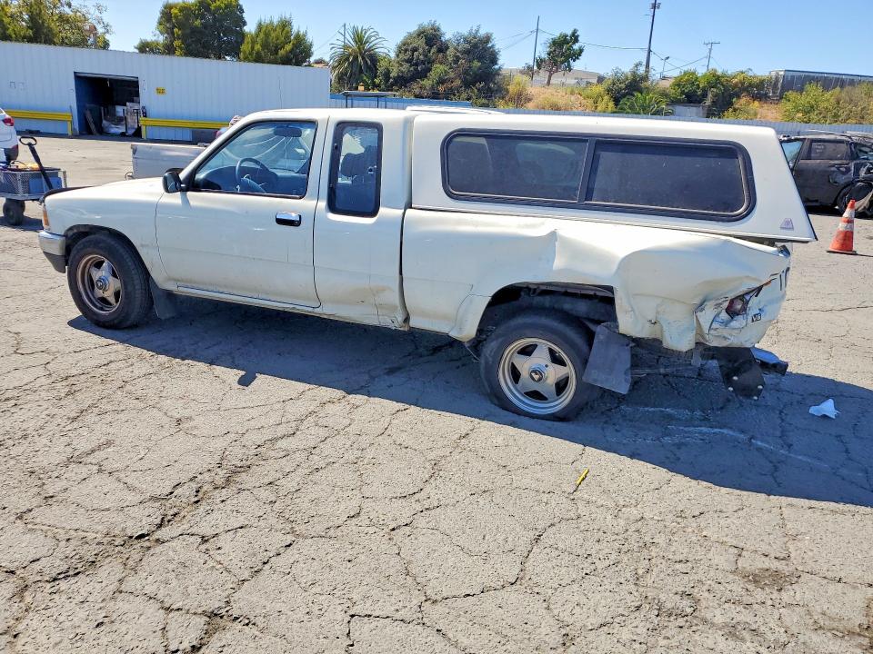 Photo 2 from auction – 1990 TOYOTA PICKUP with VIN JT4VN93D0L0006041