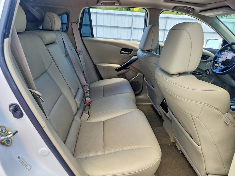 Photo 11 from auction – 2016 ACURA RDX with VIN 5J8TB4H54GL029476