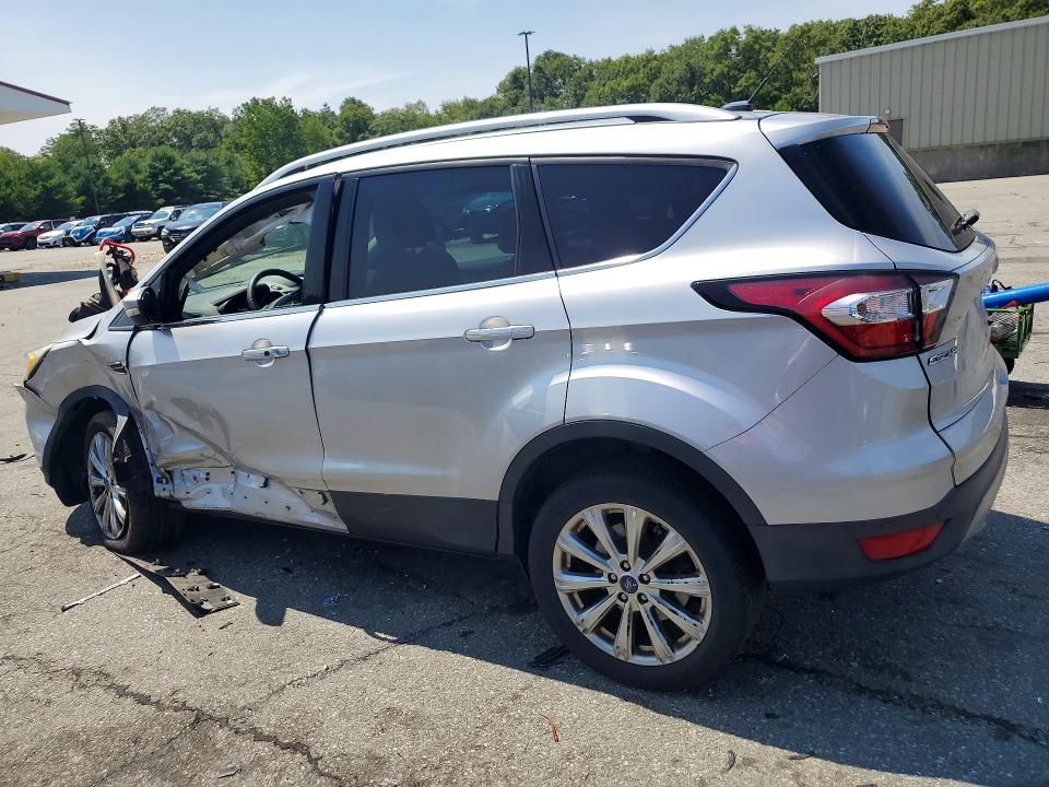 Photo 2 from auction – 2017 FORD ESCAPE with VIN 1FMCU9J91HUD95955