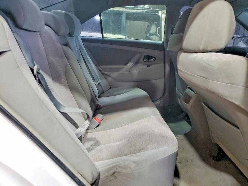 Photo 10 from auction – 2011 TOYOTA CAMRY with VIN 4T1BF3EK7BU647442