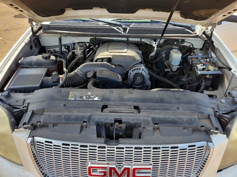 Photo 12 from auction – 2011 GMC YUKON with VIN 1GKS1CE09BR115425