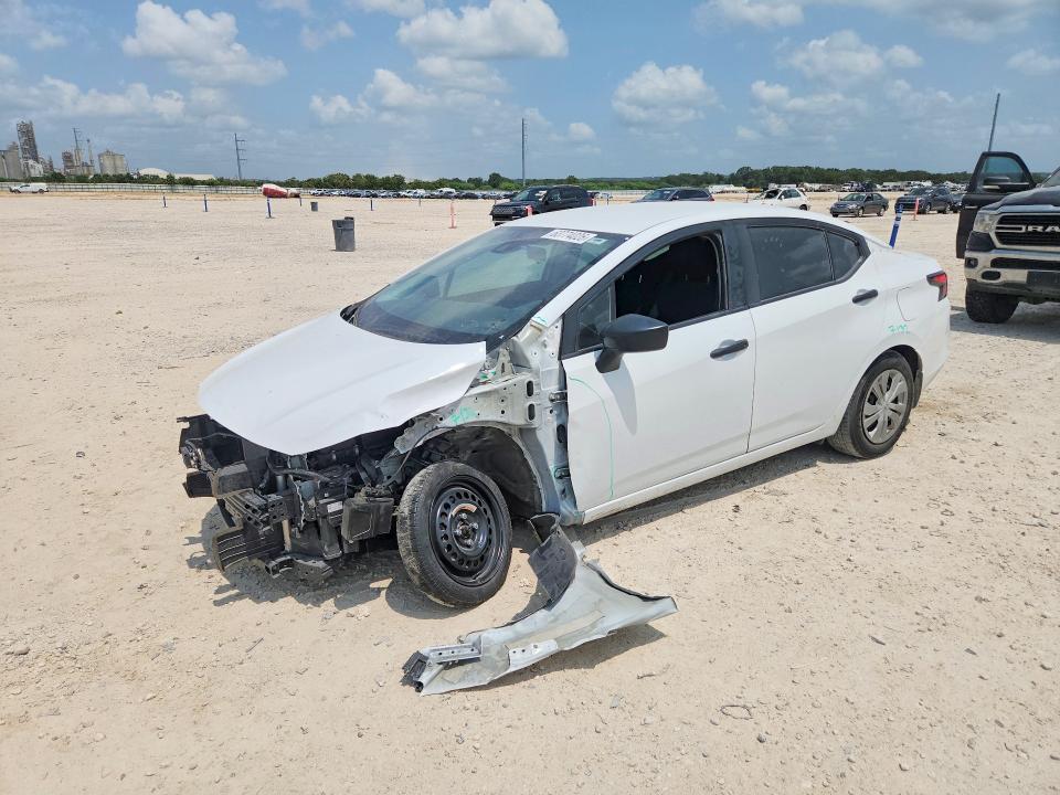 NISSAN VERSA 2025 with VIN 3N1CN8DV4SL826622 - Photo from auction