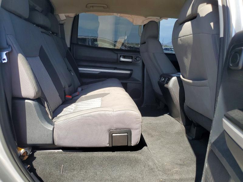 Photo 10 from auction – 2014 TOYOTA TUNDRA with VIN 5TFEY5F17EX163531