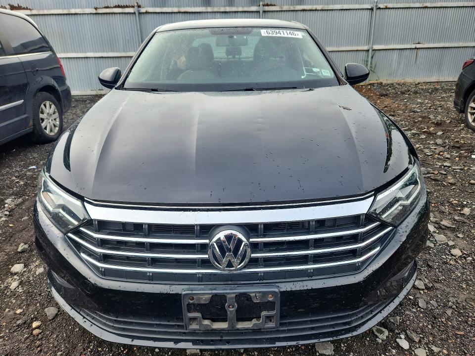 Photo 5 from auction – 2021 VOLKSWAGEN JETTA with VIN 3VWC57BU2MM067139