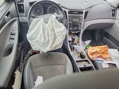 Foto 8 de la subasta – 2012 HYUNDAI SONATA con VIN 5NPEC4AC5CH434600