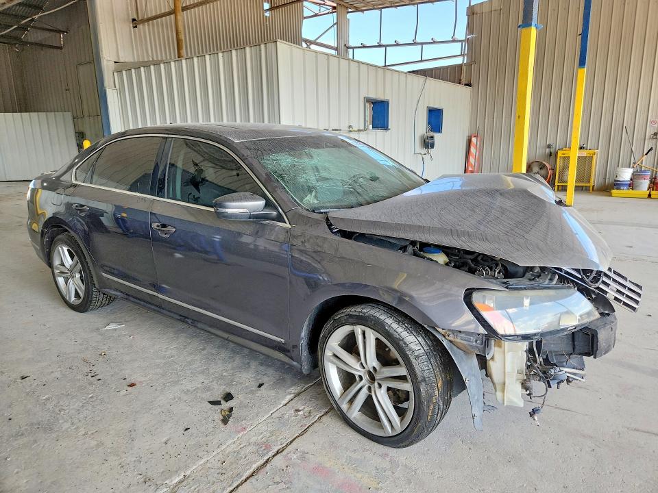 Снимка 4 от търг – 2013 VOLKSWAGEN PASSAT с VIN 1VWCN7A32DC135126