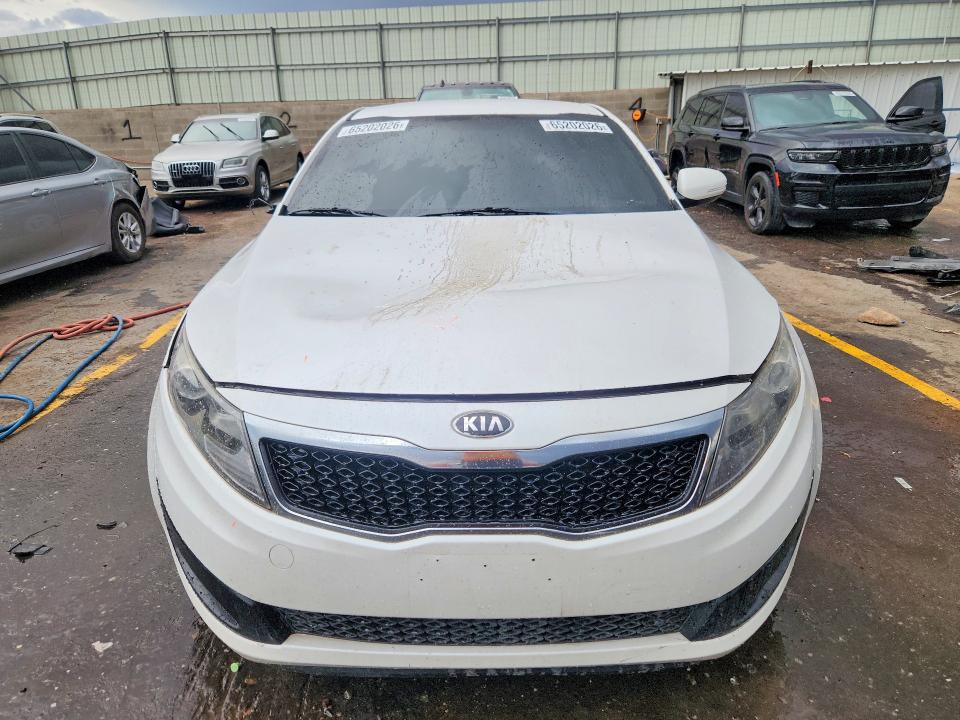Photo 5 from auction – 2013 KIA OPTIMA with VIN KNAGM4A75D5442283