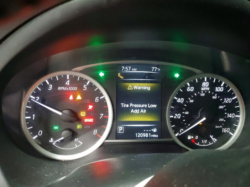 Photo 9 from auction – 2018 NISSAN SENTRA with VIN 3N1AB7AP7JY250624