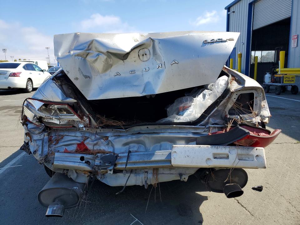 Photo 6 from auction – 2001 ACURA 3.2CL with VIN 19UYA42661A026494