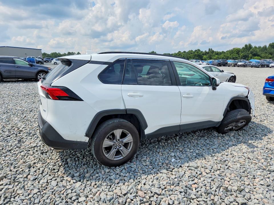 Photo 3 from auction – 2023 TOYOTA RAV4 with VIN 2T3W1RFV7PC247781