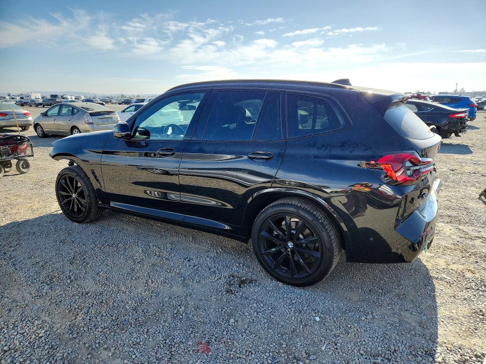Снимка 2 от търг – 2024 BMW X3 с VIN 5UX53DP03R9V02017