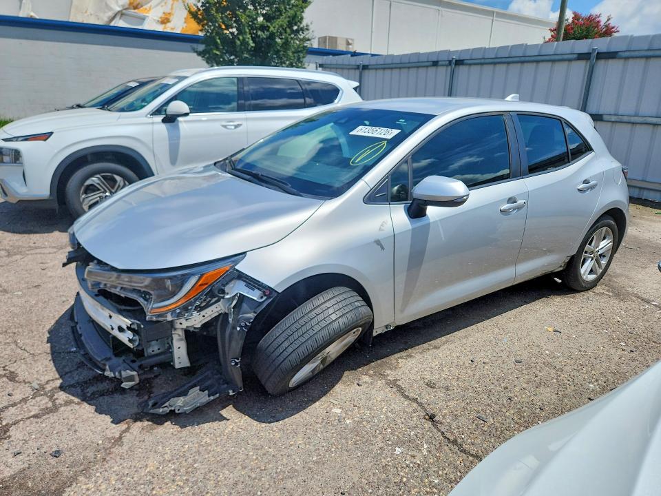 TOYOTA COROLLA HATCHBACK 2019 with VIN JTNK4RBE3K3045926 - Photo from auction