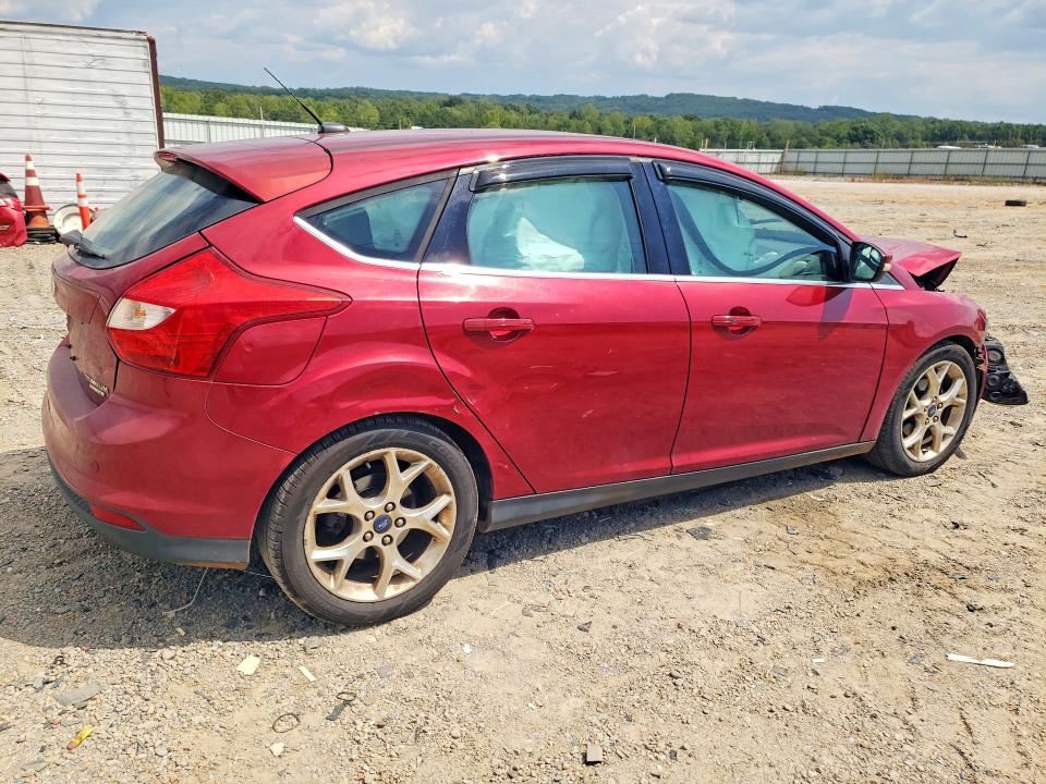 Photo 3 from auction – 2014 FORD FOCUS with VIN 1FADP3N25EL167751