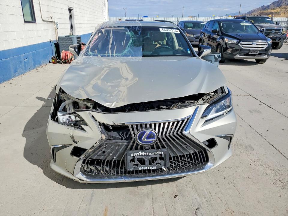 Photo 5 from auction – 2019 LEXUS ES with VIN JTHB21B16K2037526