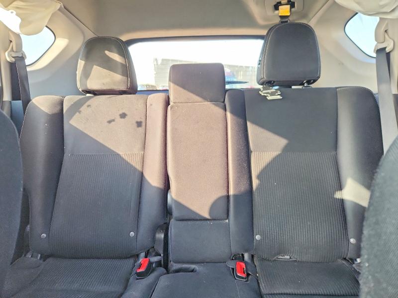Фото 10 с аукциона – 2015 TOYOTA RAV4 с VIN 2T3RFREVXFW359309