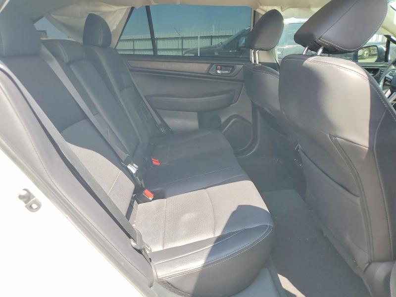 Photo 11 from auction – 2017 SUBARU OUTBACK with VIN 4S4BSENC3H3388026