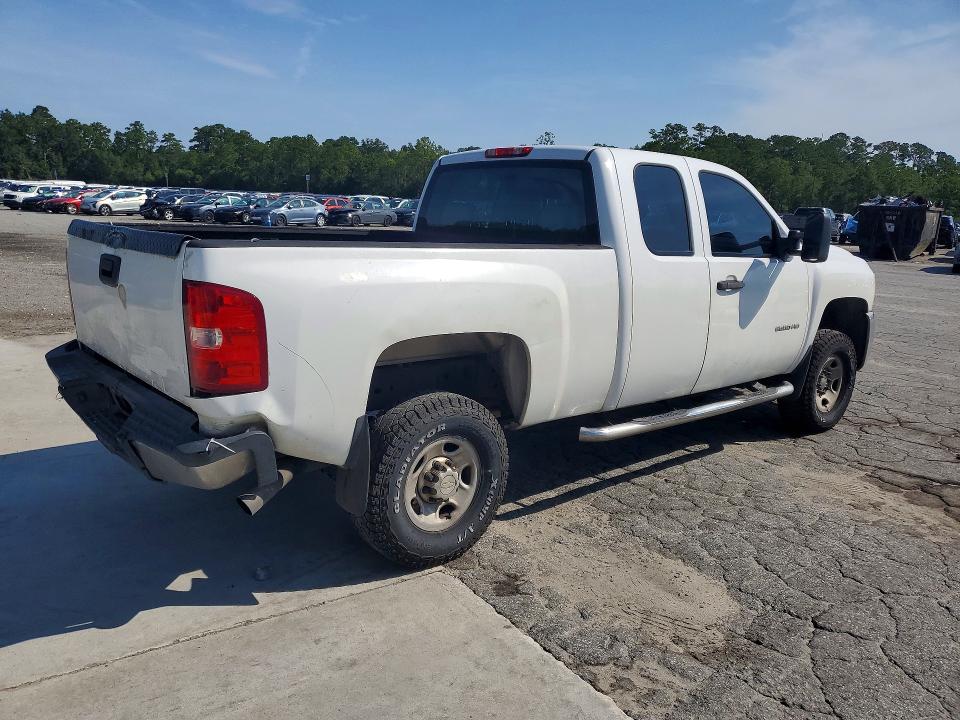 Photo 3 from auction – 2010 CHEVROLET SILVERADO with VIN 1GC5KVBG2AZ257410