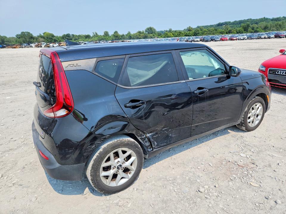 Photo 3 from auction – 2021 KIA SOUL with VIN KNDJ23AU1M7129251