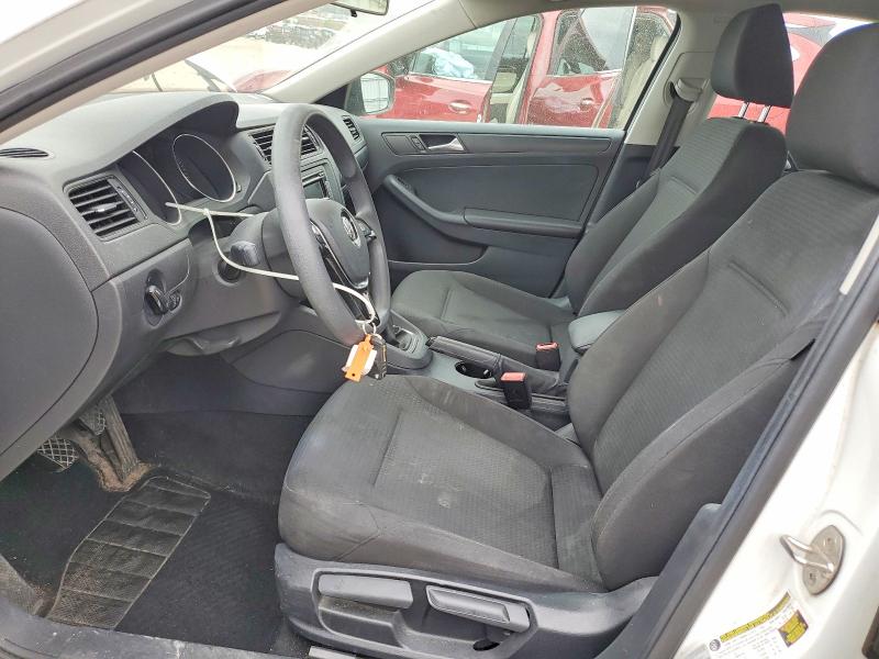 Photo 7 from auction – 2015 VOLKSWAGEN JETTA with VIN 3VW1K7AJ2FM331664