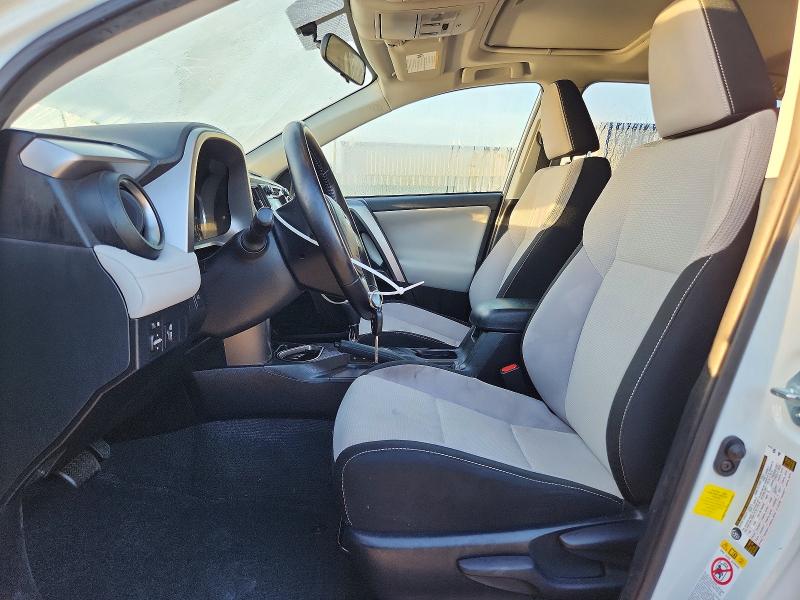 Foto 7 de la subasta – 2016 TOYOTA RAV4 con VIN JTMWFREV4GJ094907