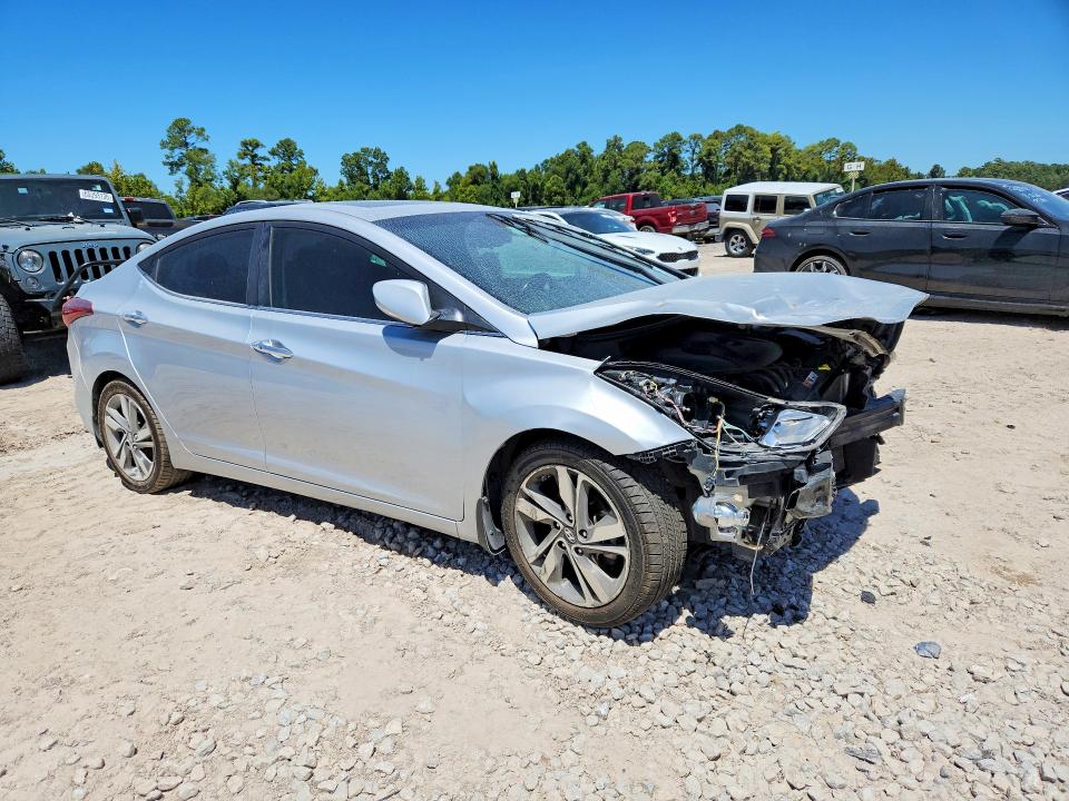 Photo 4 from auction – 2014 HYUNDAI ELANTRA with VIN 5NPDH4AE9EH489665