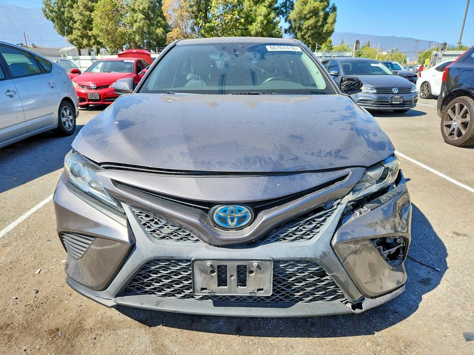 Photo 5 from auction – 2020 TOYOTA CAMRY with VIN 4T1G31AKXLU009793