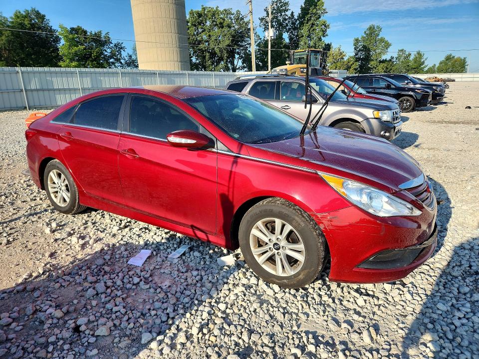 Снимка 4 от търг – 2014 HYUNDAI SONATA с VIN 5NPEB4AC3EH946832
