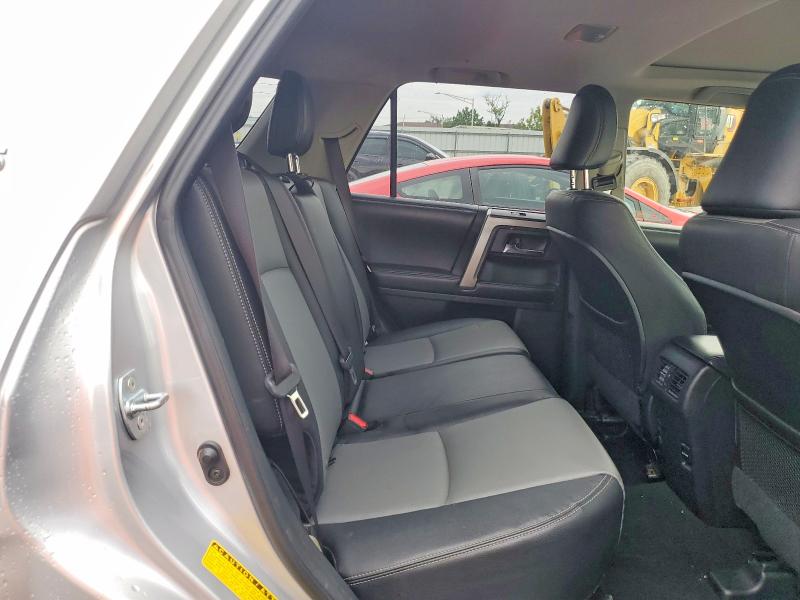 Photo 10 from auction – 2015 TOYOTA 4RUNNER with VIN JTEBU5JR7F5234604