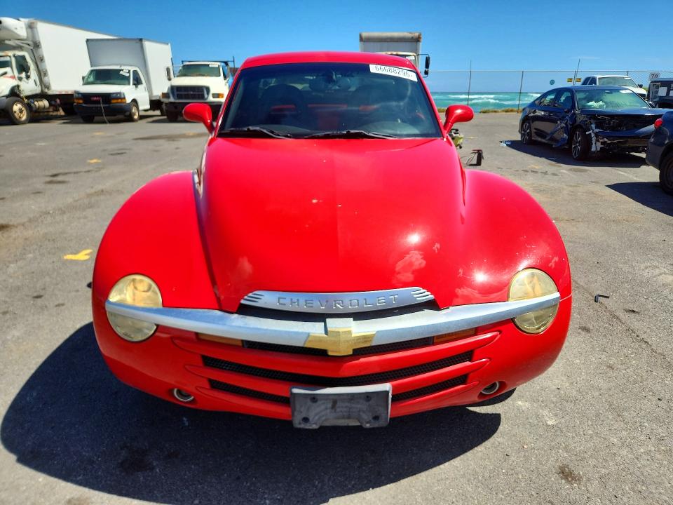 Photo 5 from auction – 2003 CHEVROLET SSR with VIN 1GCES14P33B102639