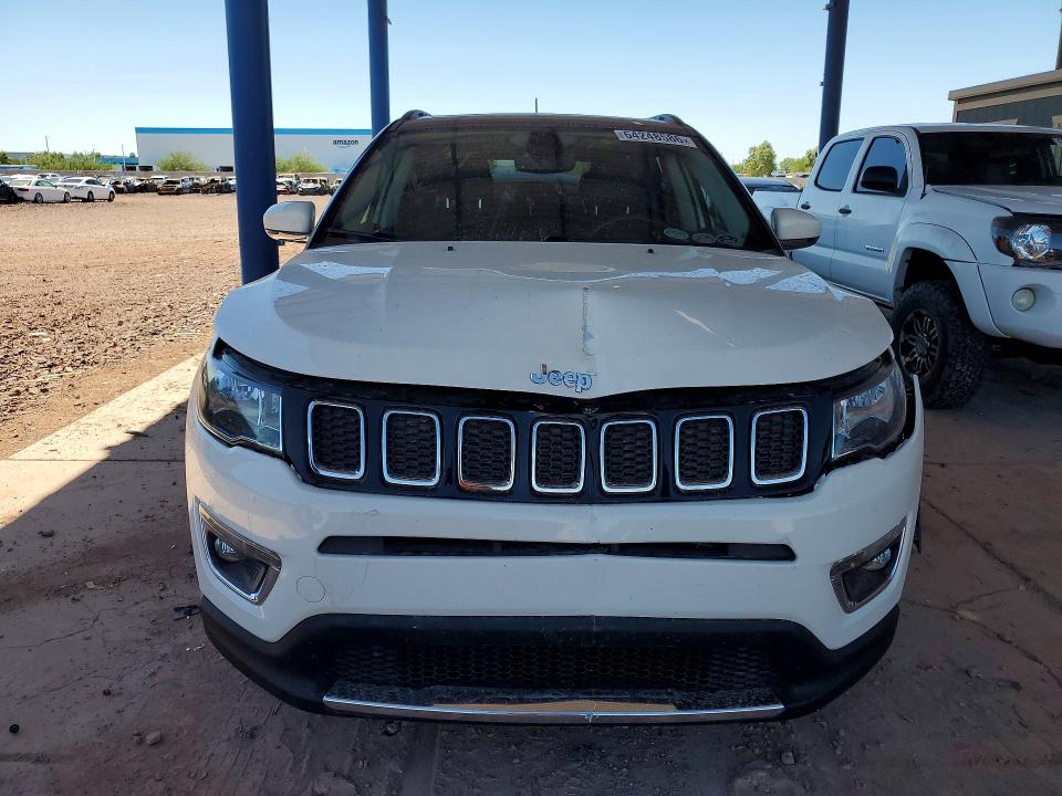 Photo 5 from auction – 2019 JEEP COMPASS with VIN 3C4NJDCB3KT669859