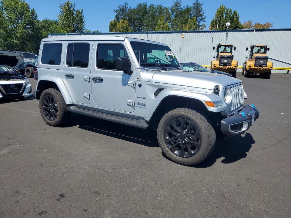 Photo 4 from auction – 2023 JEEP WRANGLER with VIN 1C4JJXP63PW556038
