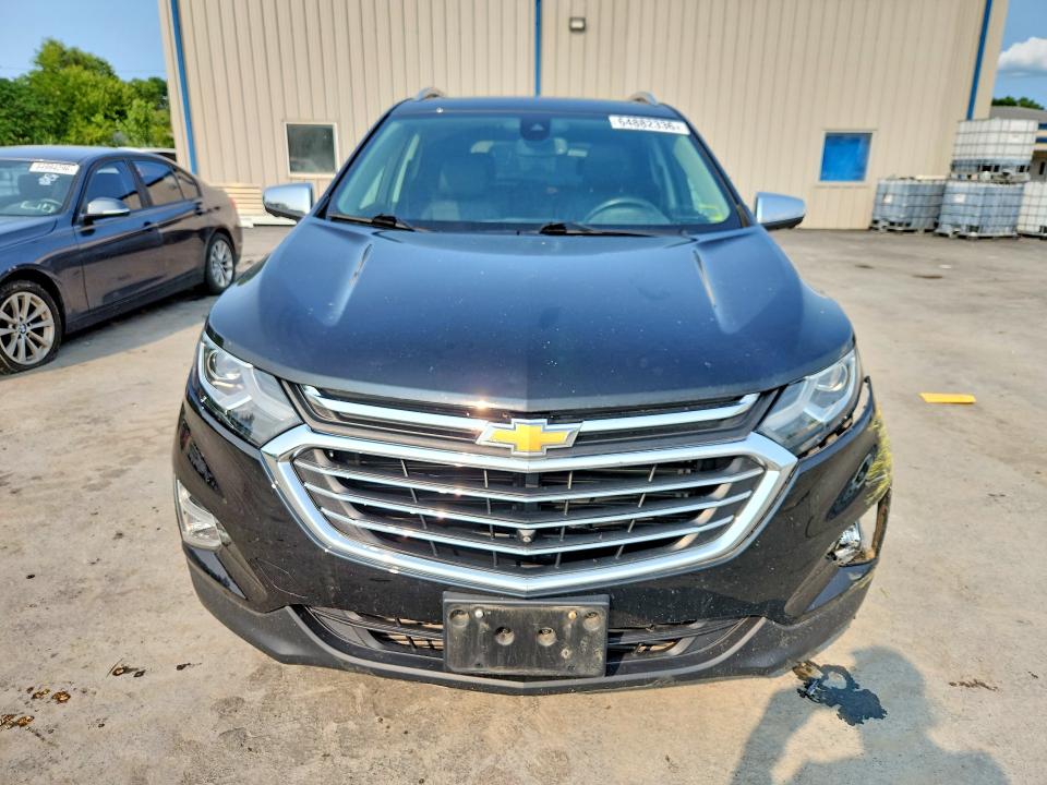 Photo 5 from auction – 2019 CHEVROLET EQUINOX with VIN 2GNAXXEV4K6305922