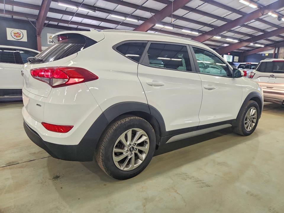 Photo 3 from auction – 2018 HYUNDAI TUCSON with VIN KM8J3CA48JU674482
