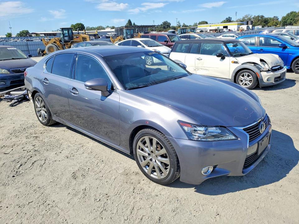 Photo 4 from auction – 2015 LEXUS GS with VIN JTHBE1BL2FA009209