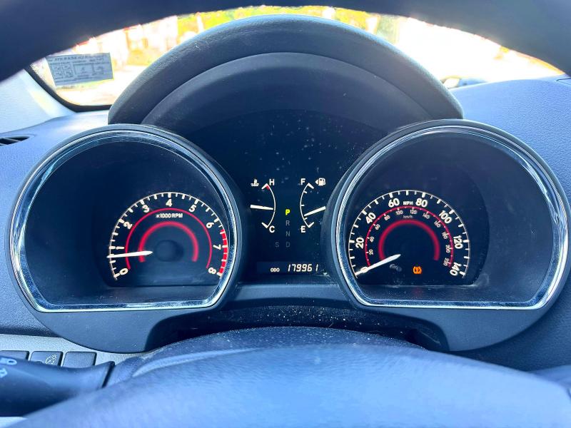 Photo 8 from auction – 2011 TOYOTA HIGHLANDER with VIN 5TDBK3EH2BS090027